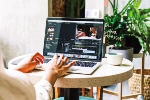 The mental cost of content creation