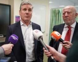 Labour MPs attack Starmer U-turn over workers’ rights as ‘complete betrayal’