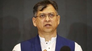 ‘Clash of interest’ in Dr Yunus’s role: Salahuddin