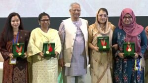 4 women received Rokeya Padak