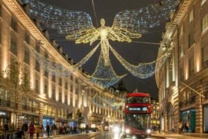 How British and Bengali identities come together in London during Christmas