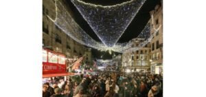 Retailers hope ‘panic weekend’ will bring Christmas cheer to UK sales