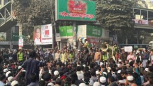 Inqilab Moncho blocks Shahbagh, demands justice for Shaheed Hadi murder
