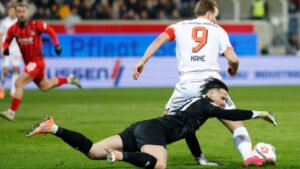 Bayern ease past Heidenheim 4-0 to take nine-point lead into winter break