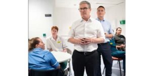 ‘Beyond belief’ that resident doctors could strike amid flu crisis, says Starmer