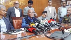 Home Adviser announces Tk 50 lakh reward for info on Hadi attackers