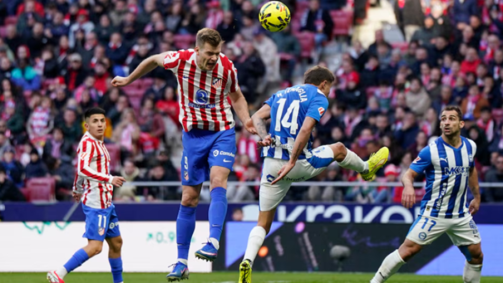 Sorloth header seals 1-0 Atletico Madrid win over Alaves