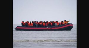 Two-thirds of UK voters wrongly think immigration is rising, poll finds