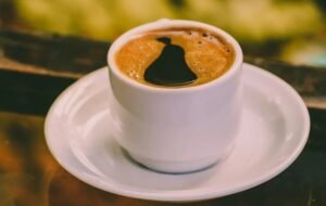 Black coffee may improve brain power, offer other health benefits, says nutritionist