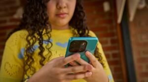 UK consulting on bringing in social media ban for under 16s