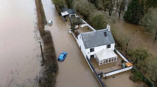 More than 100 flood warnings as Storm Chandra disruption continues