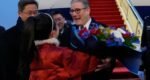 Keir Starmer handed bouquet of flowers as he arrives in China for high-profile visit