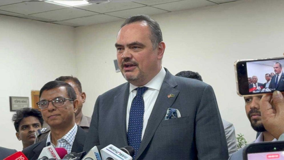 US won’t take sides, will work with any elected govt: Ambassador