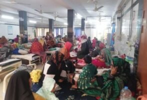 Cold-related illnesses surge, 1,400 children treated in Khulna hospitals