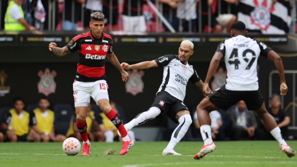 VAR delay sparks controversy as player sent off after halftime in Brazilian Super Cup