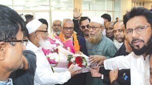 Solving expatriates’ problems top priority: Minister Ariful