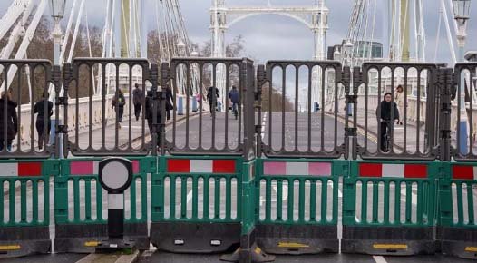 Albert Bridge may close for a year for repair