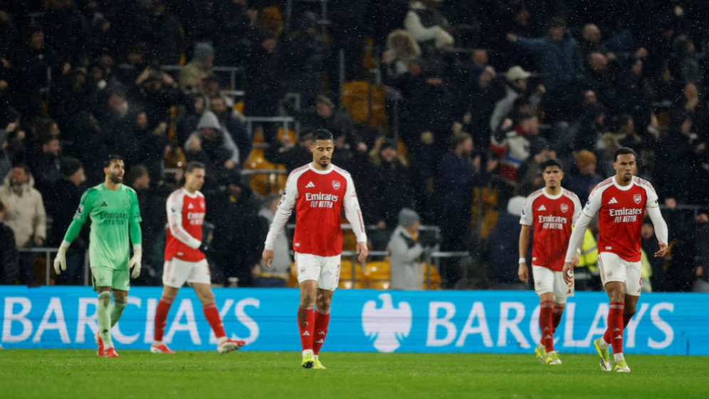 Sloppy Arsenal implode in 2-2 draw at bottom side Wolves