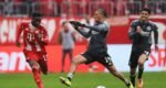Bayern confirm Davies suffered muscle injury against Frankfurt