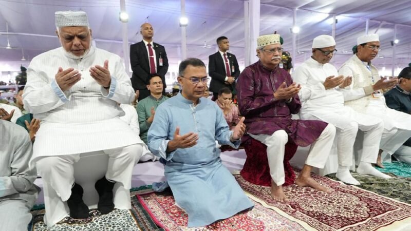 National Eidgah sees Prime Minister at Eid prayers after 35 years