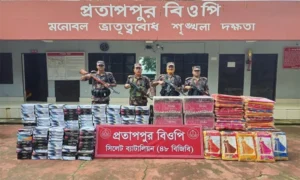 Smuggling syndicates threaten domestic shaving blade industry