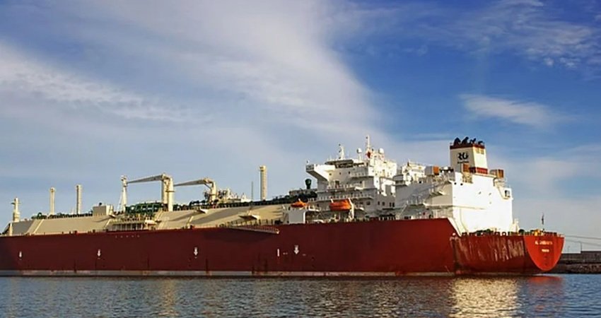 2 more fuel ships arrive at Ctg port