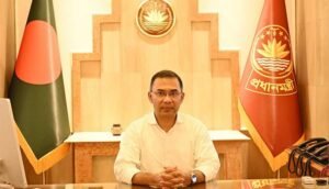 PM passing busy hours at office despite holidays