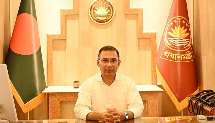 PM passing busy hours at office despite holidays