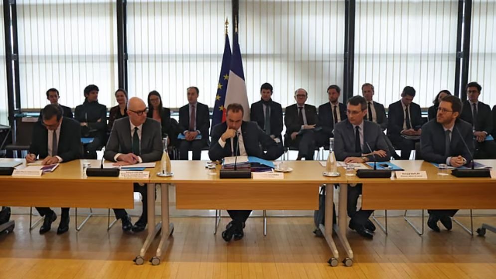 G7 ministers set to tackle financial fallout of Mideast war