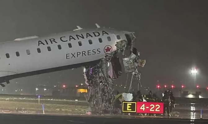 ‘Incident’ between plane, vehicle halts flights at NY airport