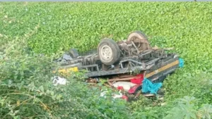 4 killed as pickup falls into ditch in Habiganj