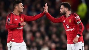 Carrick hails Casemiro and Fernandes after vital win