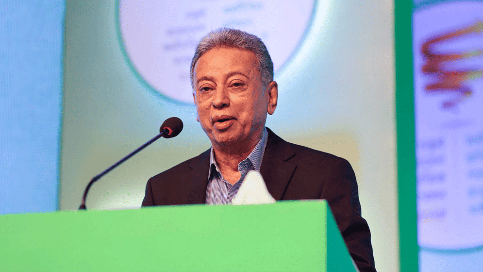 Finance minister to hold emergency meeting on fuel imports