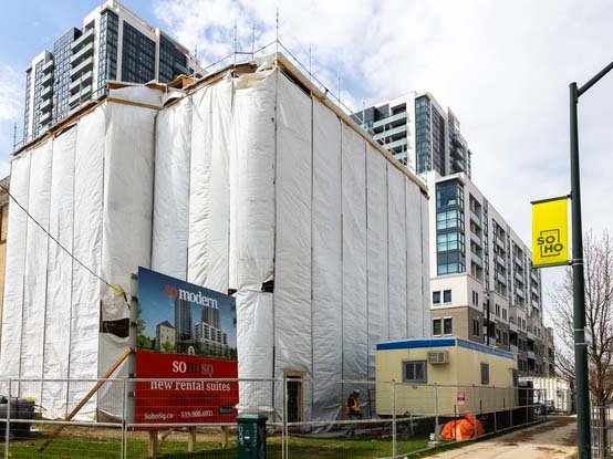 London rents fall faster than national average amid weaker demand