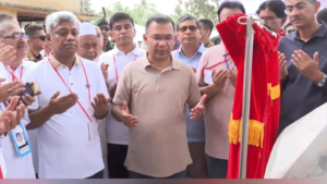 PM pledges LPG cards, free education up to degree level for women