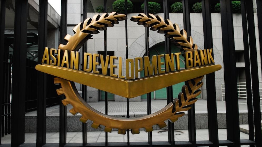 Economy under pressure amid political uncertainty: ADB Report