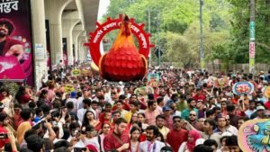 Festive crowd joins colorful Pahela Baishakh procession at DU