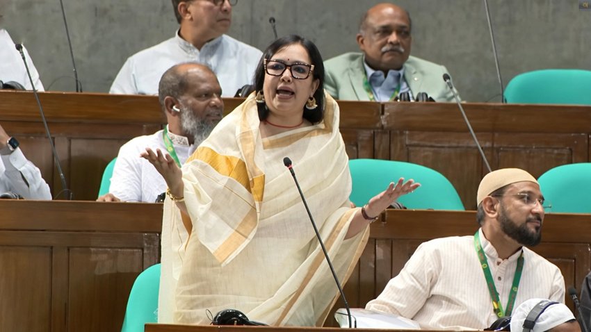 MP Rumeen Farhana tears into govt over fuel crisis denial