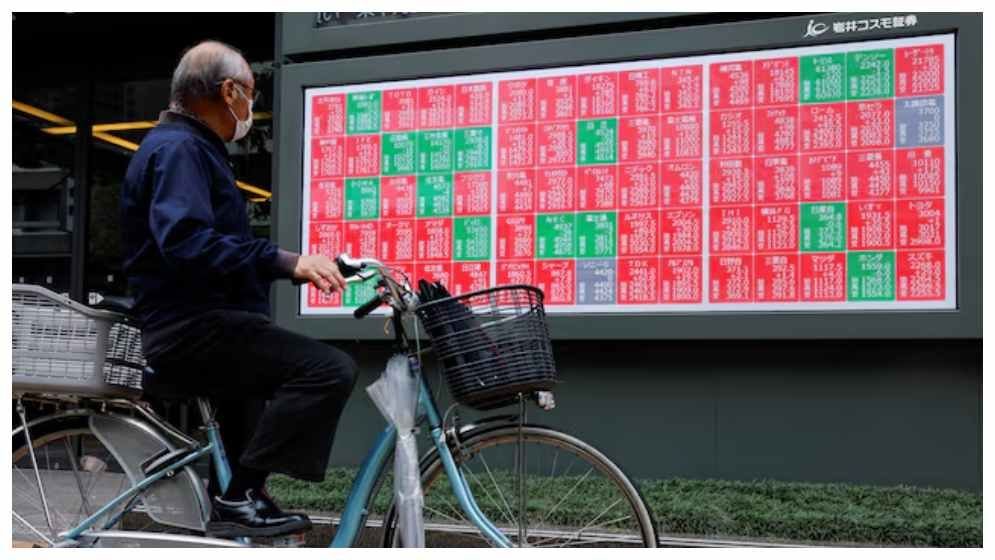 Stocks rise, oil near $100 as Trump extends Iran ceasefire