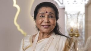 Legendary singer Asha Bhosle passes away