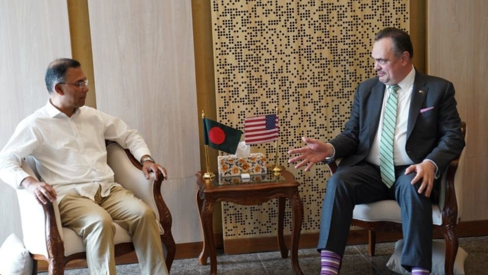 US ambassador calls on PM