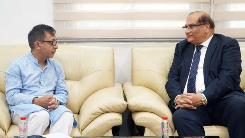 Pakistan envoy meets industries minister, discusses expanding trade and industrial cooperation