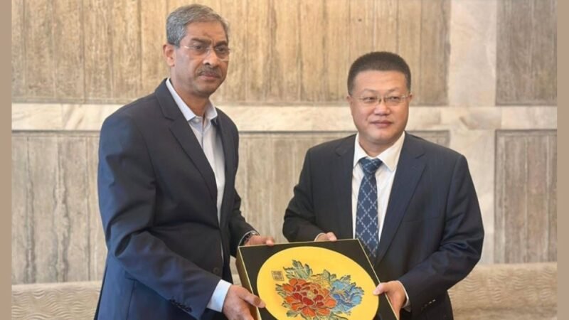Chinese ambassador meets water resources minister