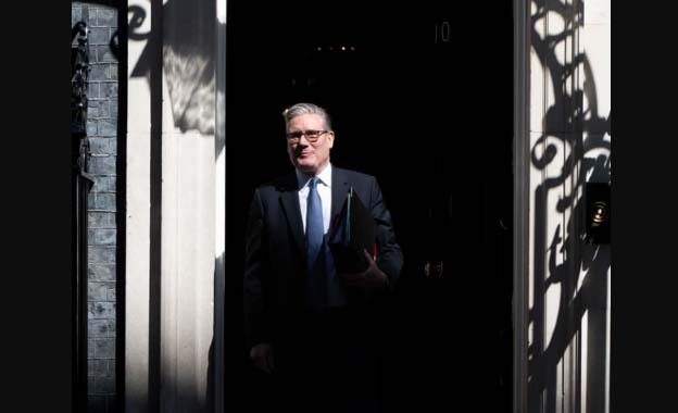 Cabinet ministers warn mutinous MPs about trying to oust Keir Starmer