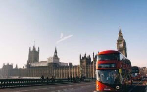 Weekend offer: Unlimited travel on London buses and trams for £1.75