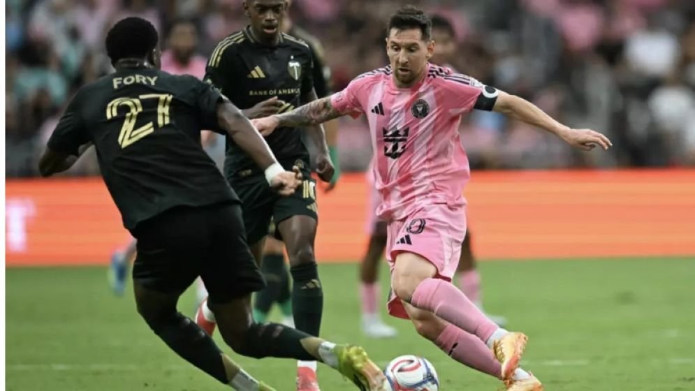 Messi shines as Miami finally win at new stadium
