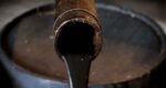 Oil falls, stocks mixed on US-Iran truce prospects