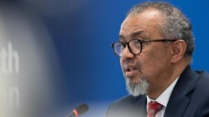WHO chief tells Tenerife people that risk from hantavirus-hit ship ‘low’
