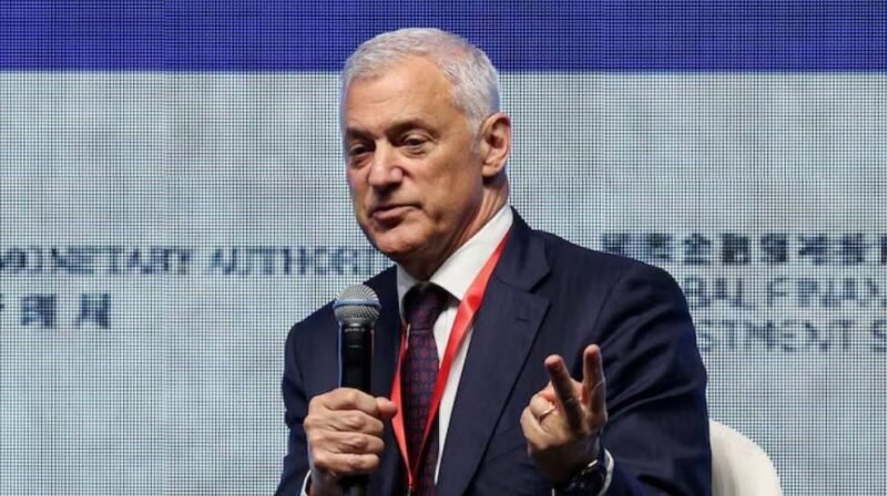 Standard Chartered CEO apologises for ‘upset caused’ by AI comments