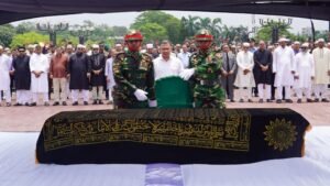 PM Tarique Rahman attends Janaza of ex-state minister Mizanur Rahman Sinha